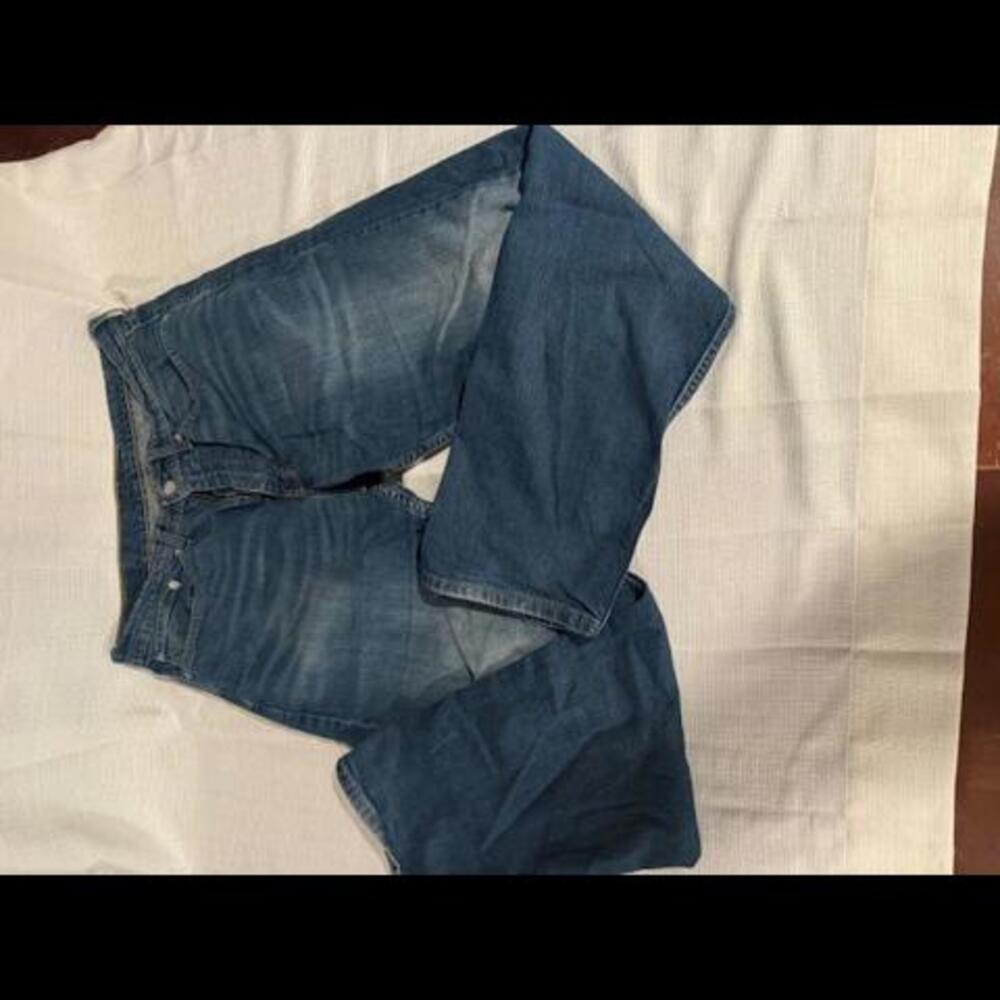 VINTAGE LEVIS 505 MEN'S BLUE JEANS SIZE 34X32. STRAIGHT LEG